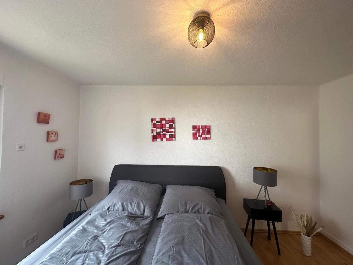 Ferienwohnung Zentral In Stadt- Und Bodenseenahe Friedrichshafen Eksteriør billede