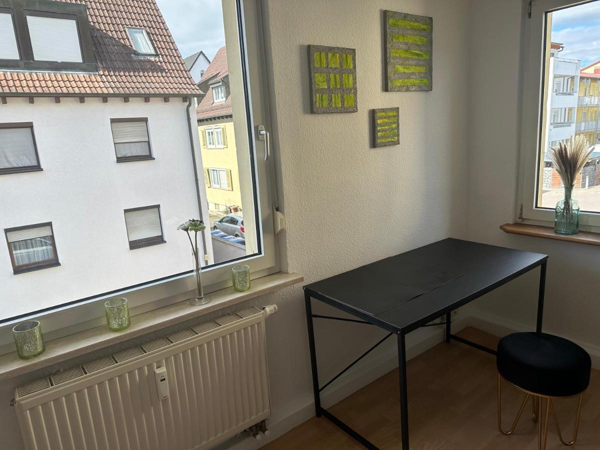 Ferienwohnung Zentral In Stadt- Und Bodenseenahe Friedrichshafen Eksteriør billede