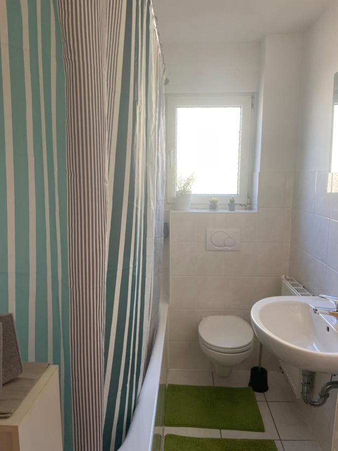 Ferienwohnung Zentral In Stadt- Und Bodenseenahe Friedrichshafen Eksteriør billede